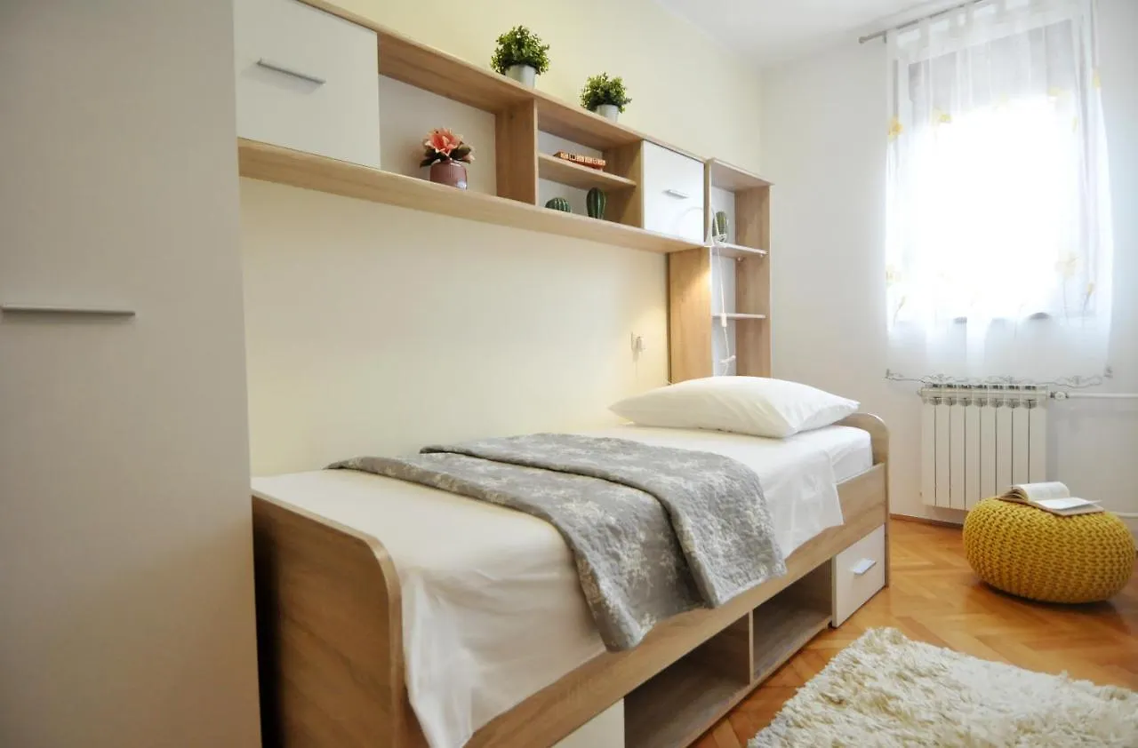 Apartman Lory Pula